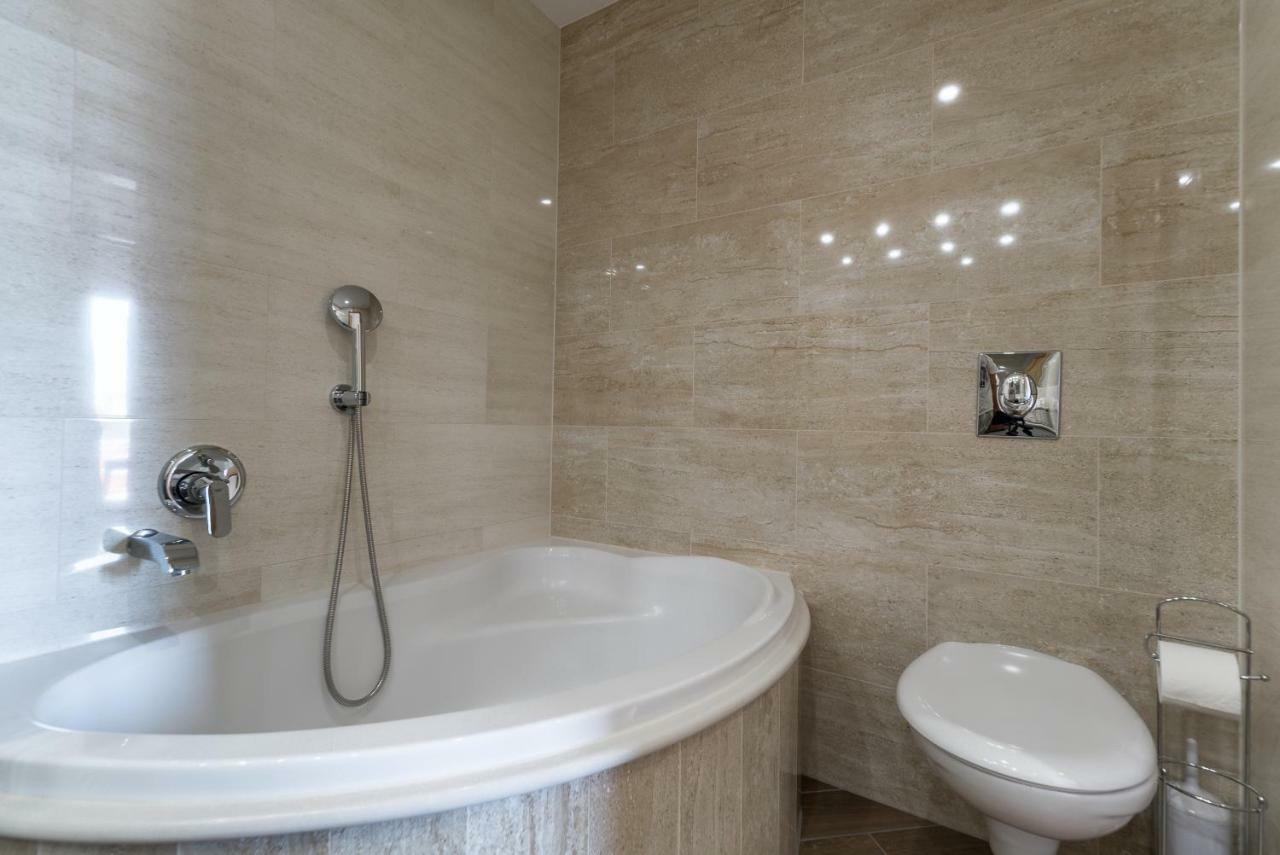 Apartment Ana Makarska Buitenkant foto